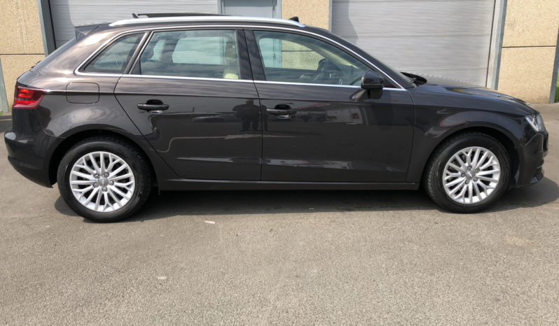 Audi A3 Sportback 1.6TDI105 Ambiente CUIR/TOIT/GPS/16″ complet