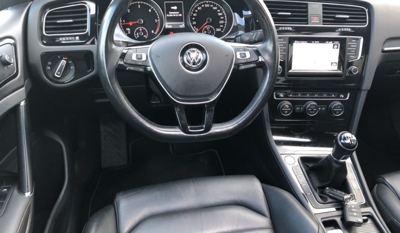 VW Golf 1.6TDI105 Carat CUIR/GPS/TOIT/XENON/17″ complet