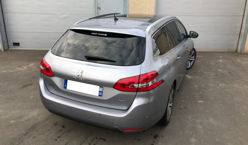 Peugeot 308 SW 2.0 Blue HDI 150 FELINE S&S FULL TOIT/GPS/CUIR/MASSAGE/FULL LED/PARK ASSIST/17″ complet