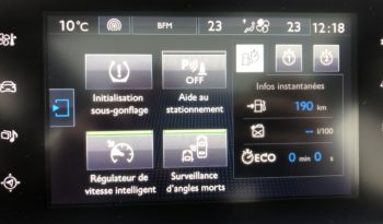 Peugeot 1.6 Blue HDI 120 Allure FULL TOIT/GPS/CAMERA/PARK ASSIST/REGULATAUR INTELLIGENT/16″ complet