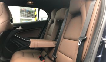 Mercedes-Benz GLA 180 d Fascination AMG FULL TOIT/GPS/CUIR/FULL LED/CAMERA/19″ complet