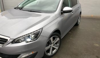 Peugeot 308 1.2 Puretech 130 Allure FULL TOIT/GPS/CAMERA/FULL LED/17″ complet