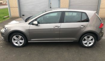 VW Golf VII 1.6 TDI 110 Carat ACC/CAR PLAY/SEMI-CUIR/MASSAGE/PARK ASSIST/16″ complet