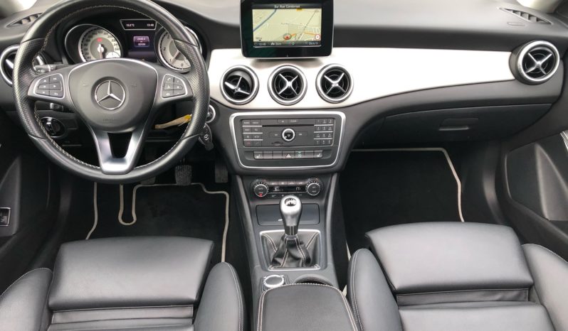 Mercedes-Benz CLA 180 d Sensation FULL TOIT/CUIR/GPS/XENON/GPS/CAMERA/18″ complet