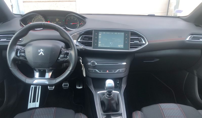 Peugeot 308 1.6 HDI 120 GT Line FULL TOIT/FULL LED/GPS/SEMI-CUIR/CAMERA/DENON/17″ complet