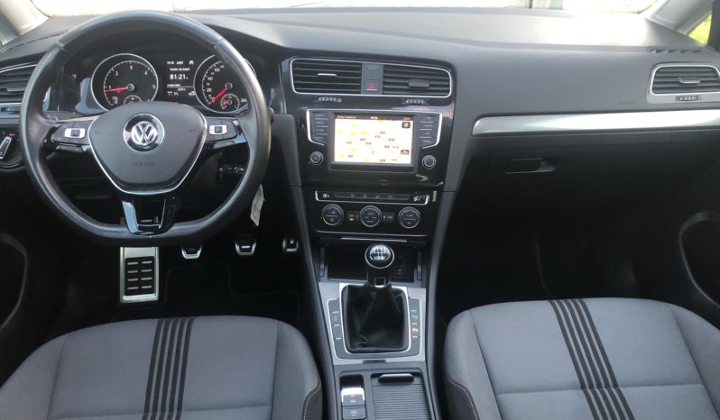 VW Golf VII 1.6 TDI 110 ALLSTAR FULL TOIT/ACC/GPS/CAR PLAY/PARK ASSIST/16″ complet