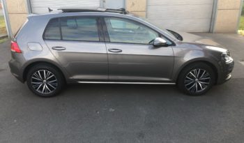 VW Golf VII 1.6 TDI 110 ALLSTAR FULL TOIT/ACC/GPS/CAR PLAY/PARK ASSIST/16″ complet