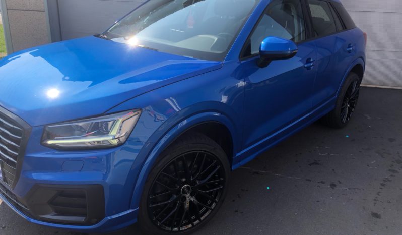 AUDI Q2 1.6 TDI 116 SPORT FULL TOIT/VIRTUAL/FULL LED/CUIR/KEYLESS GO/CAMERA/19″ complet